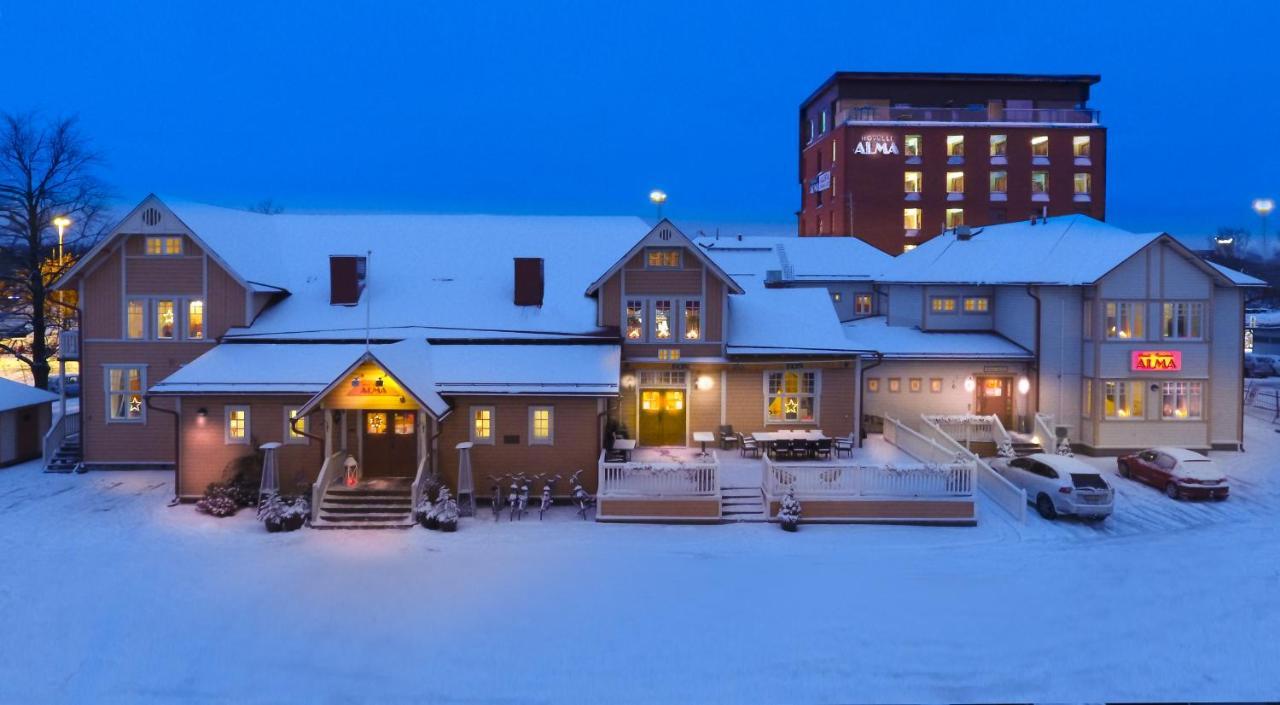 Hotelli-Ravintola Alma Seinajoki Exterior photo
